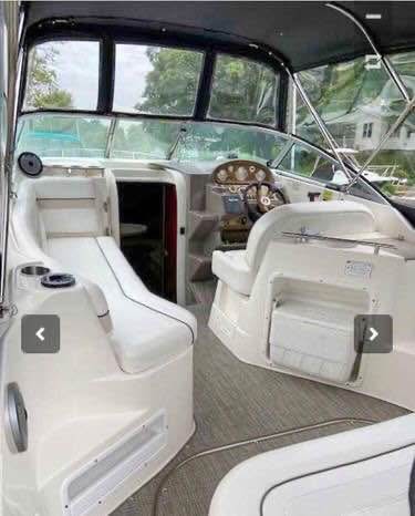 
								Rinker 250 Fiesta Vee 2007 full									