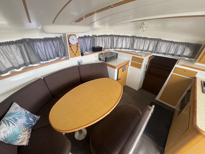 
								Grenada 2013 Lagoon 380 S2 USD full									