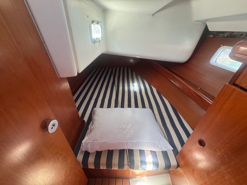 
								Grenada 2001 Beneteau Oceanis Clipper 361 USD full									