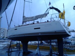 2012 Jeanneau Sun Odyssey 379 EUR 120000 Toulon France